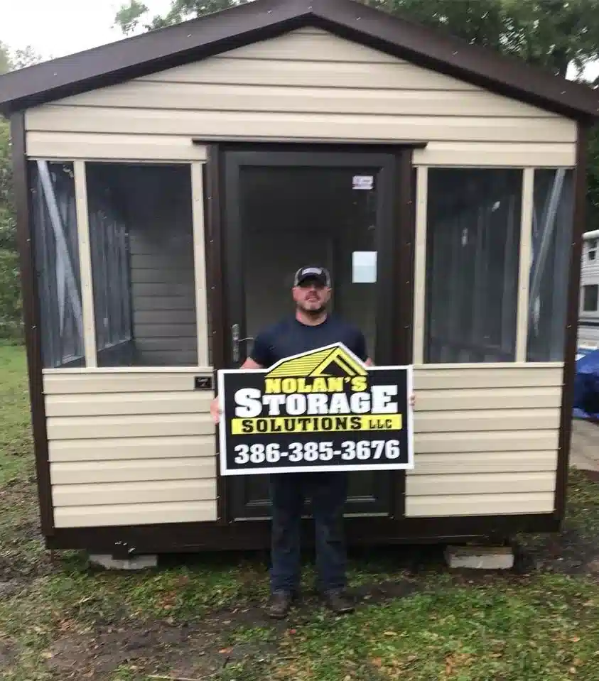 Customizable workshop building